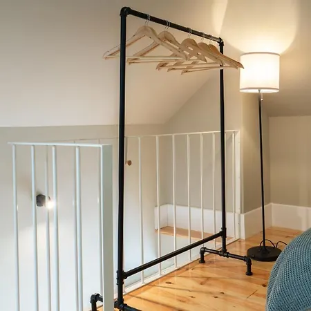 Modern Design Duplex W/ Balcony